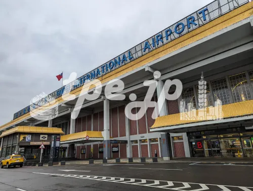 台北松山空港